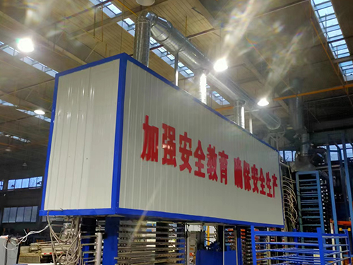 鄖西木材加工廠通風(fēng)排煙管道現(xiàn)場(chǎng)照片