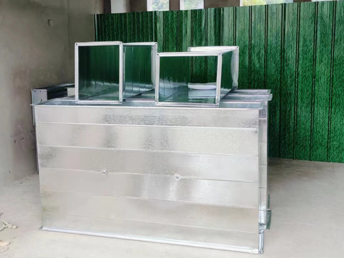 消防排煙管道施工現(xiàn)場