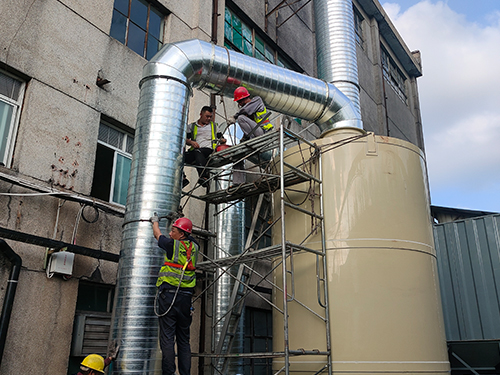 廢氣處理環(huán)保管道設備安裝施工現(xiàn)場