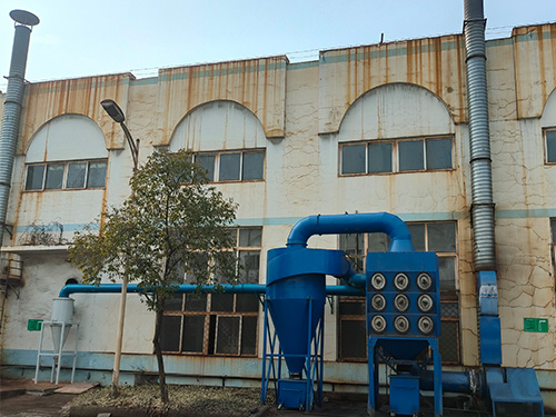 旋風除塵器，濾筒除塵器及管道制作安裝施工現(xiàn)場