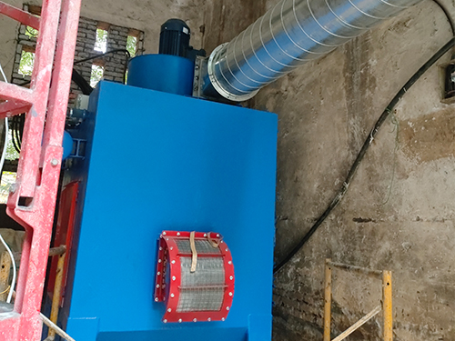 拋丸除塵器設(shè)備管道制作安裝施工現(xiàn)場